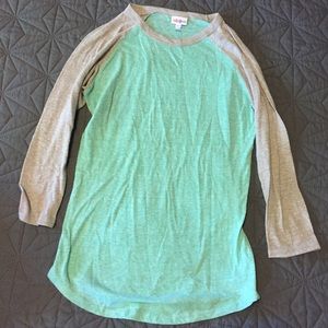 Lularoe 3/4 length sleeve shirt